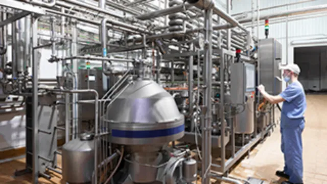 Dairy Workers: Machinery Safety in the Field