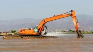 Amphibious Excavator (OSHA)