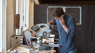 Distracted Driving, Walking, and Operating Machinery Course