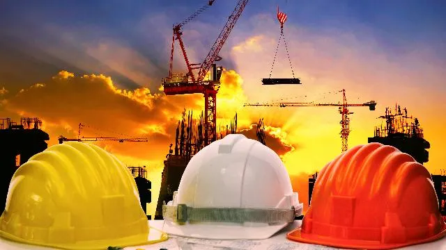 Crane Safety in Industrial and Construction Environments