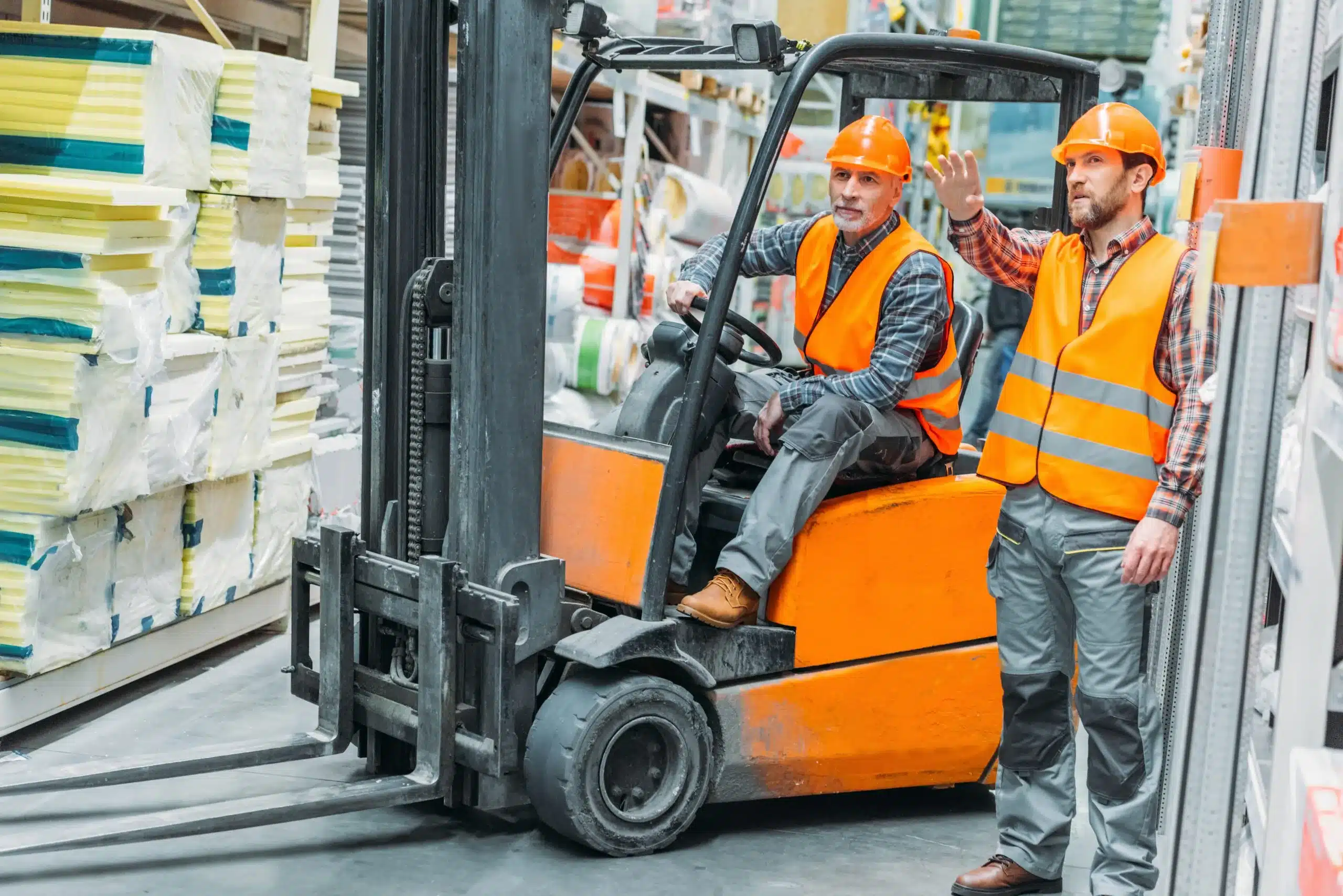 SIT DOWN FORKLIFT – OPERATOR SAFETY (CAN)